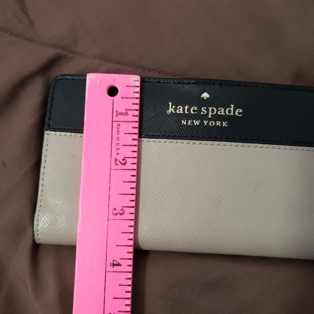 Kate Spade Wallet - Picture 14 of 15
